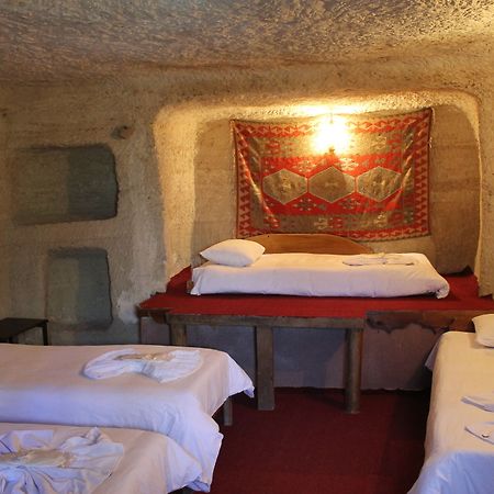 Yasin'S Place Backpackers Cave Hostel Γκόρεμε Εξωτερικό φωτογραφία
