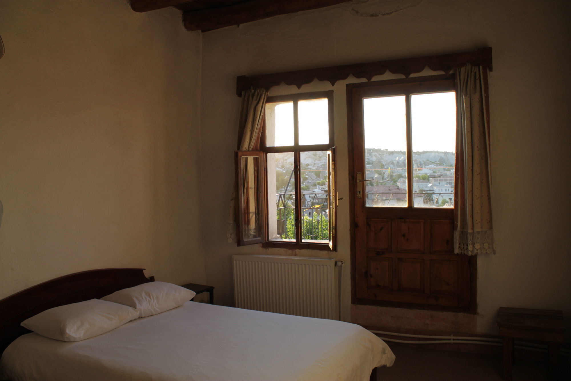 Yasin'S Place Backpackers Cave Hostel Γκόρεμε Εξωτερικό φωτογραφία